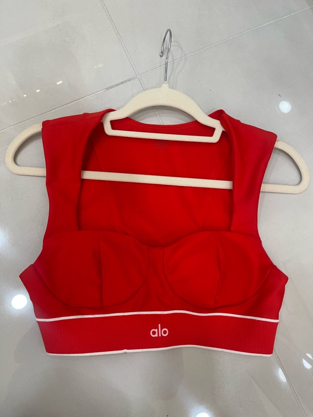 ALO Yoga Bright Red Sports Bra with White Trim Size Medium